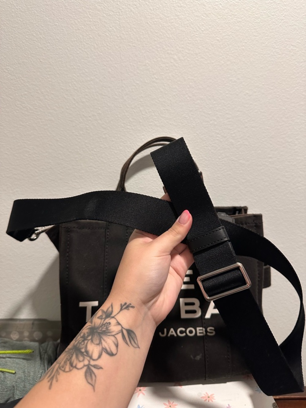 Marc Jacobs Black Canvas Duffel Tote Bag with White Logo - Picture 2 of 5